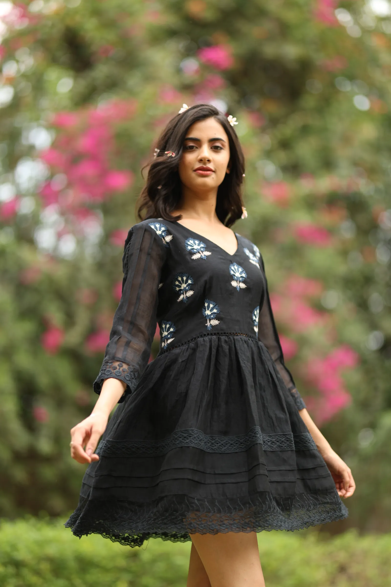 Mya short length in sage green colour